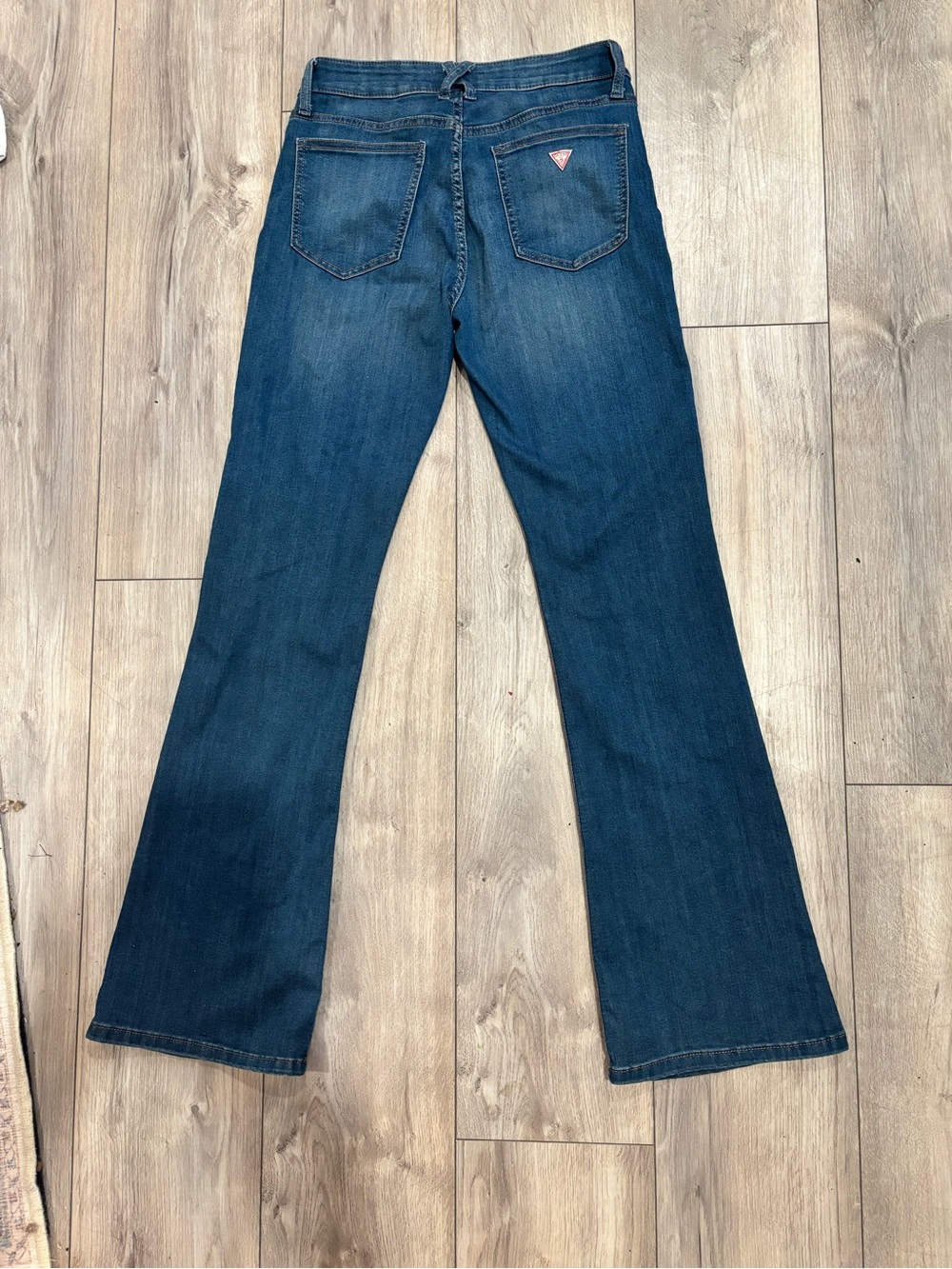 Guess Women’s Dark Blue Flare Jeans size US 28